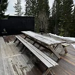 Al-hytte I Snertingdal Pa Solrik Tomt Med Suveren Beliggenhet Gjøvik