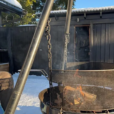 Al-hytte I Snertingdal Pa Solrik Tomt Med Suveren Beliggenhet