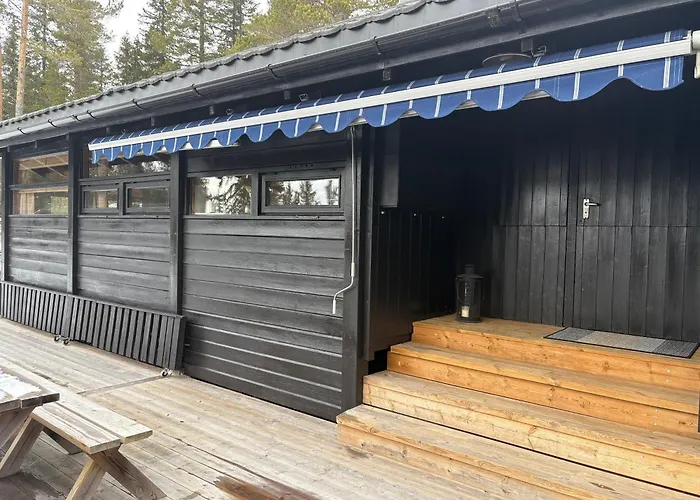 Al-hytte I Snertingdal Pa Solrik Tomt Med Suveren Beliggenhet