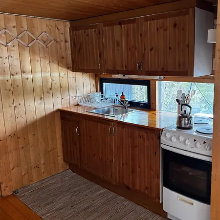 Al-hytte I Snertingdal Pa Solrik Tomt Med Suveren Beliggenhet Holiday home Gjovik